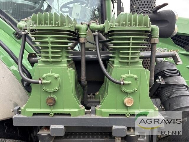Traktor Fendt 826 VARIO SCR
