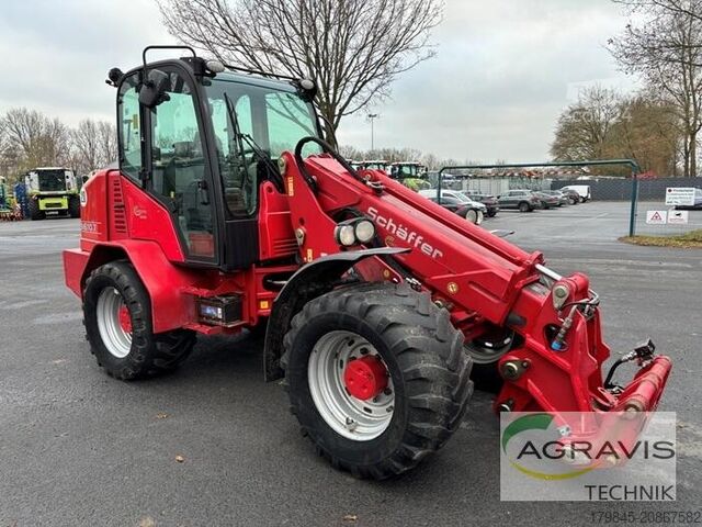 Telescopische lader Schäffer 8610 T