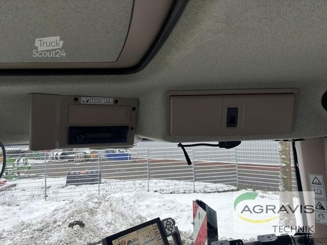 Tracteur Fendt 933 VARIO S4 Profi Plus