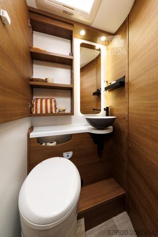 Polintegriran avtodom BENIMAR Mileo M297 Verfügbar Januar 2026