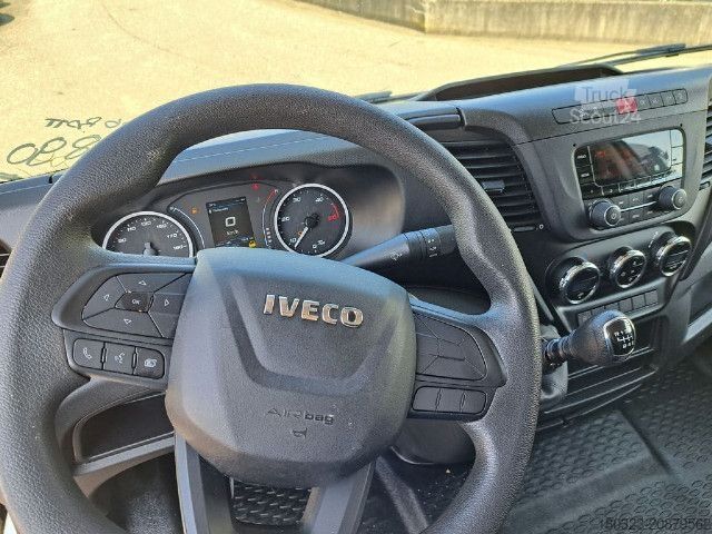 Furgone IVECO 35S16V