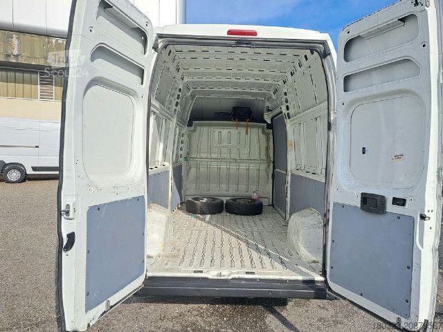 Furgoneta Peugeot Boxer