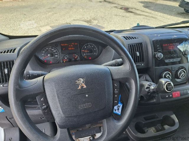 Furgoneta Peugeot Boxer