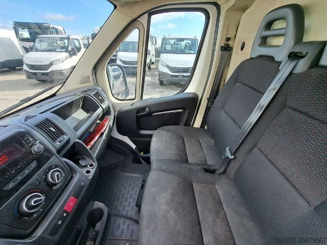 Furgoneta Peugeot Boxer