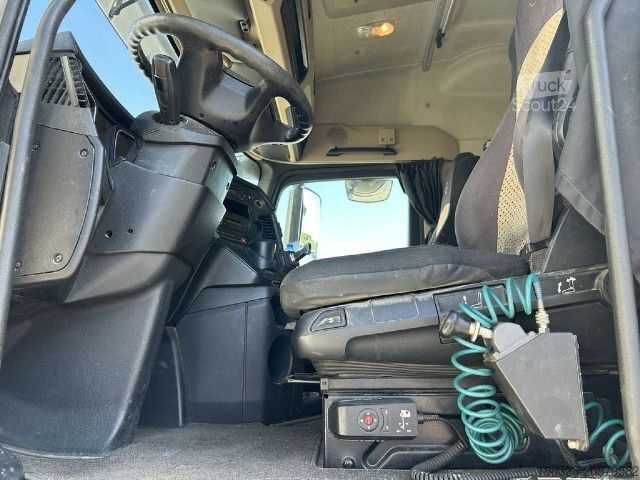 Tractor estándar Mercedes-Benz Mercedes Actros 1851