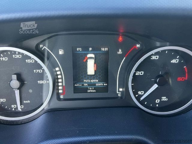 Furgoneta IVECO 35S14