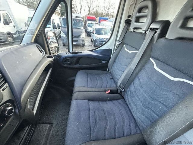 Furgoneta IVECO 35S14