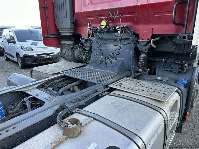 Tractor estándar IVECO AS440S48