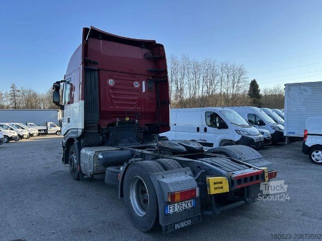 Tractor estándar IVECO AS440S48