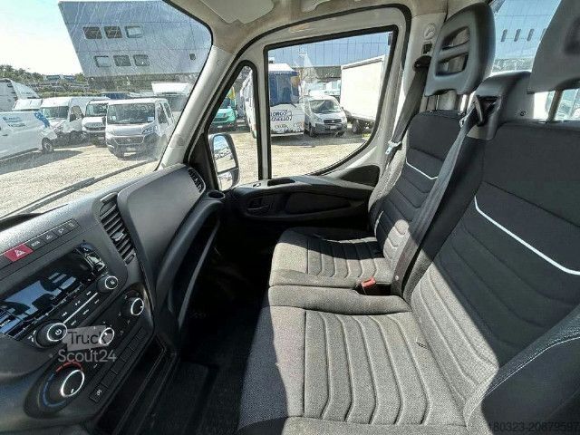 Camión de plataforma IVECO 35C14