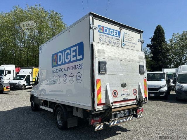 Furgone isotermico frigorifero IVECO 65C15