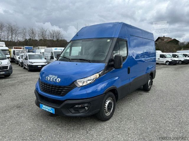 Furgone IVECO 35S14