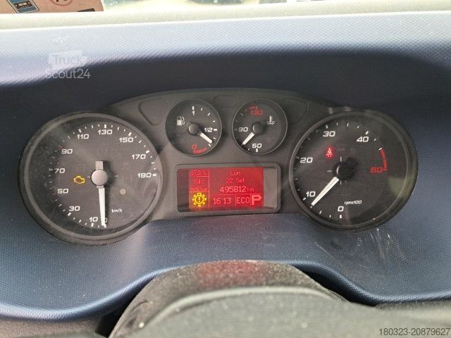 Camión para usos especiales IVECO 70C18A8