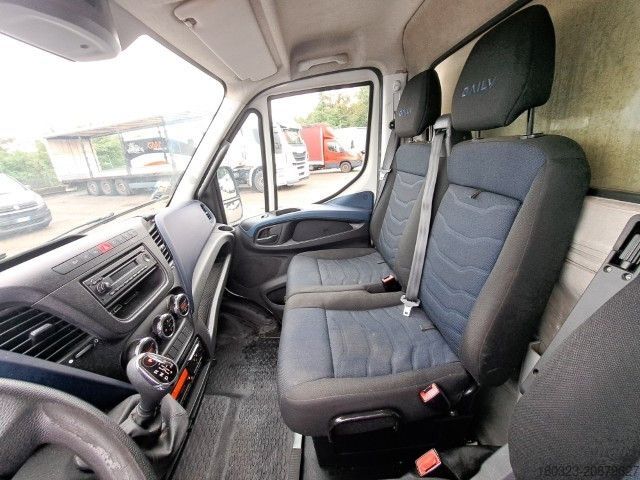 Camión para usos especiales IVECO 70C18A8