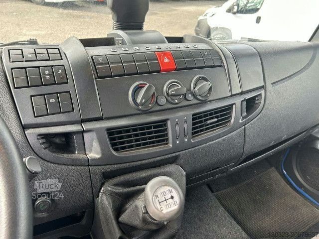 Camión de plataforma IVECO ML160E28/P