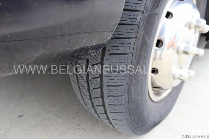 Minibussi Indcar Indcar / Iveco Wing / Daily / Automatic / Airco