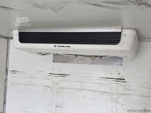 камион-фургон Mercedes-Benz Atego 818 4x2 E5 Koffer Thermo King