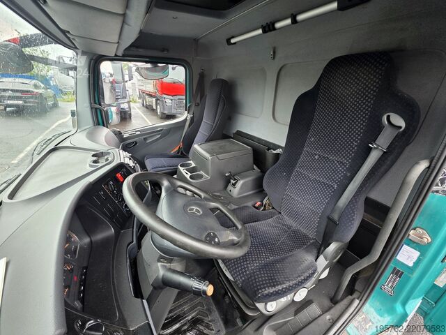 камион-фургон Mercedes-Benz Atego 818 4x2 E5 Koffer Thermo King
