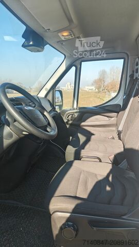 IVECO DAILY 35S13 AMPATAMENT MARE Iveco DAILY 35S13 PASSO LUNGO