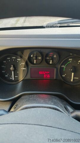 IVECO DAILY 35S13 AMPATAMENT MARE Iveco DAILY 35S13 PASSO LUNGO