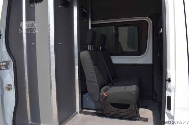 Minibus MERCEDES-BENZ 316 CDI Sprinter Mixto 4x4 7 G-Tronic 5 Sitzer