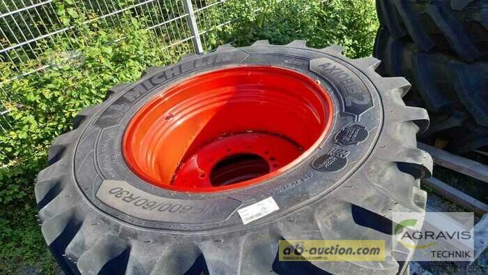 Ratiņš Michelin 600/60 R30