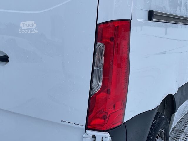 Furgon blaszak Mercedes-Benz SPRINTER 314 L2H2 AHK STDHZG KAMERA NAVI