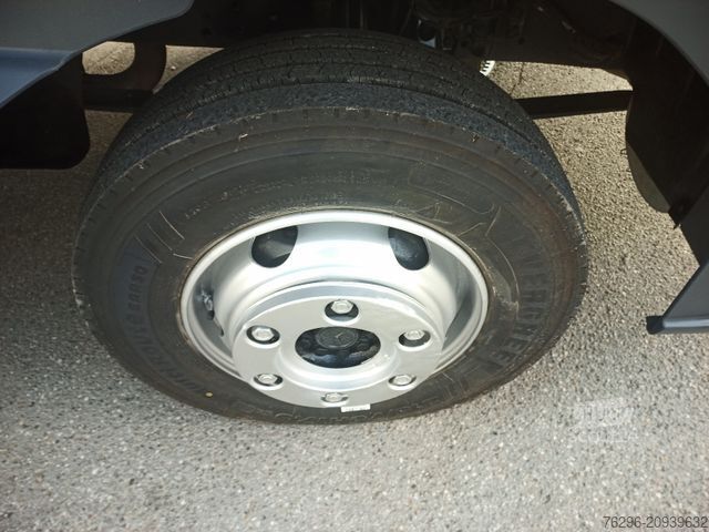 Pritschenwagen MERCEDES-BENZ 812 Atego Pritsche 815 Palf. PK4400 Kran Spinne