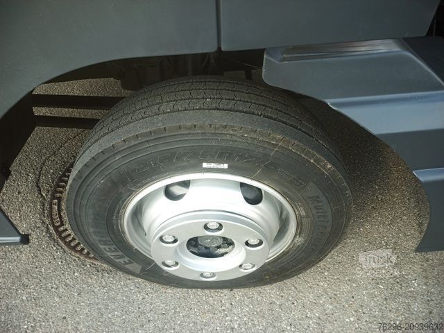 Pritschenwagen MERCEDES-BENZ 812 Atego Pritsche 815 Palf. PK4400 Kran Spinne