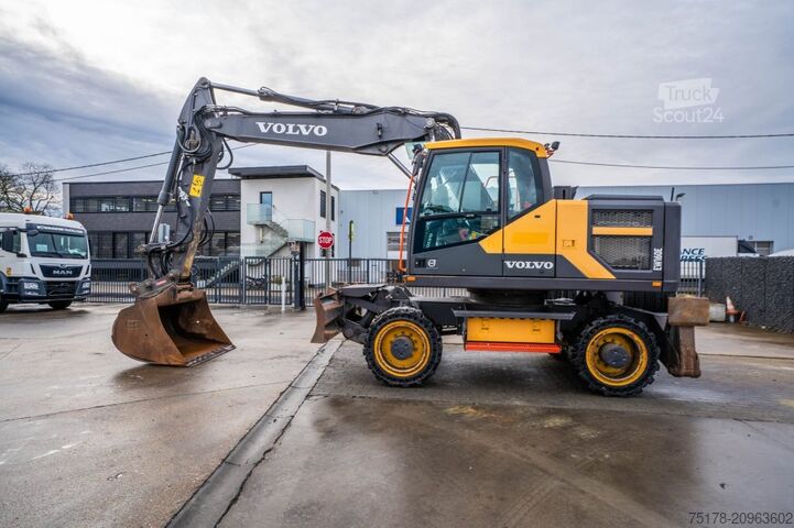 Escavadora de rastos VOLVO EW160E