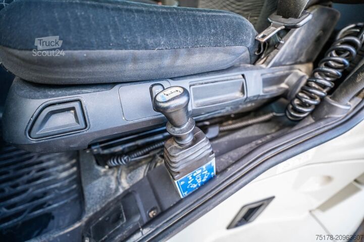 Estándar-SZM MERCEDES AROCS 2643 LS