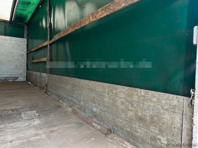 Transporter mit Pritsche & Plane MERCEDES-BENZ Atego 817 4x2 Pritsche+Plane 7,5 t.