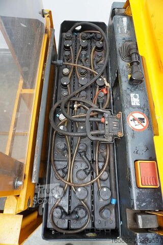 Handmatige stapelaar Jungheinrich EJC16