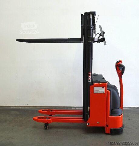 ручной штабелер Linde L 12 B 4596-00