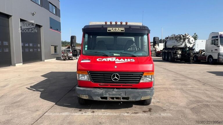 Platte bak Mercedes-Benz Vario 614 (BELGIAN TRUCK / CAMION BELGE / LAMES...