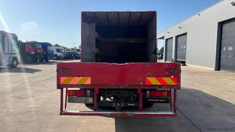 Platte bak Mercedes-Benz Vario 614 (BELGIAN TRUCK / CAMION BELGE / LAMES...