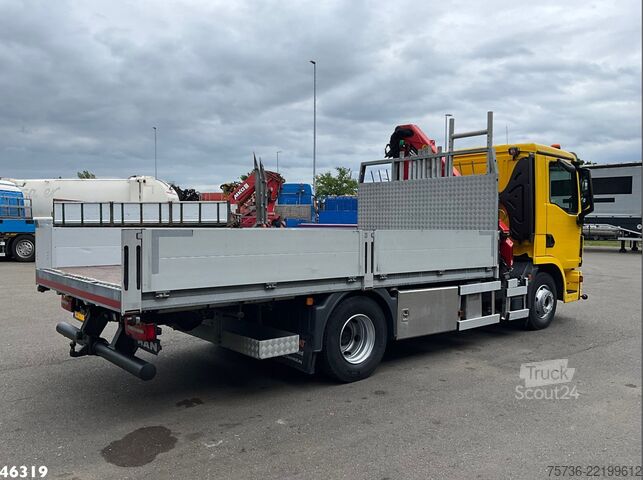 Camion-grue Man TGL 12.220 Euro 6 Palfinger 7 Tonmeter laadkraa...