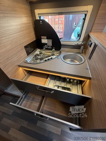  Weinsberg Caracore 700 MEG