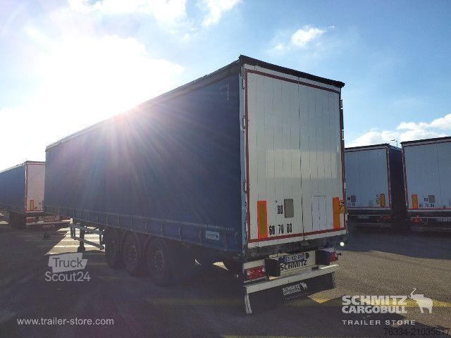 Otevřený návěs s plachtou Schmitz Cargobull Semitrailer Curtainsider Standard