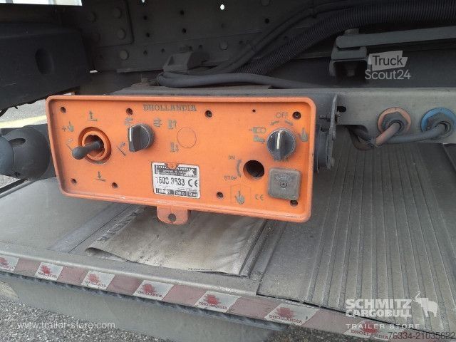 Otevřený návěs s plachtou Schmitz Cargobull Semitrailer Curtainsider Standard Hayon