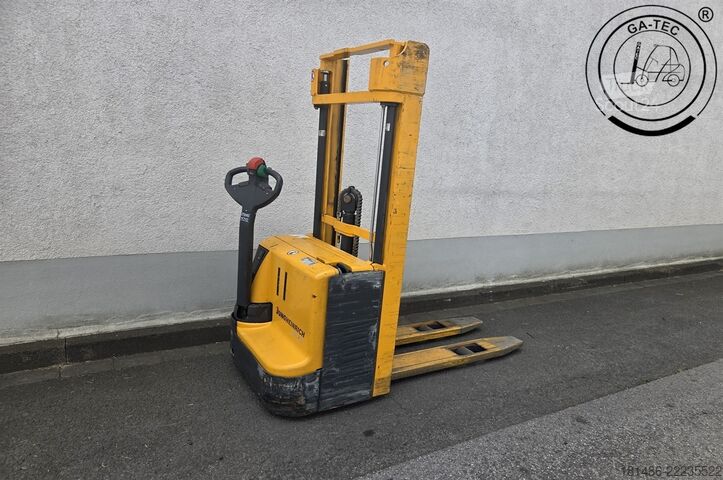 Stivuitor manual Jungheinrich EJC112