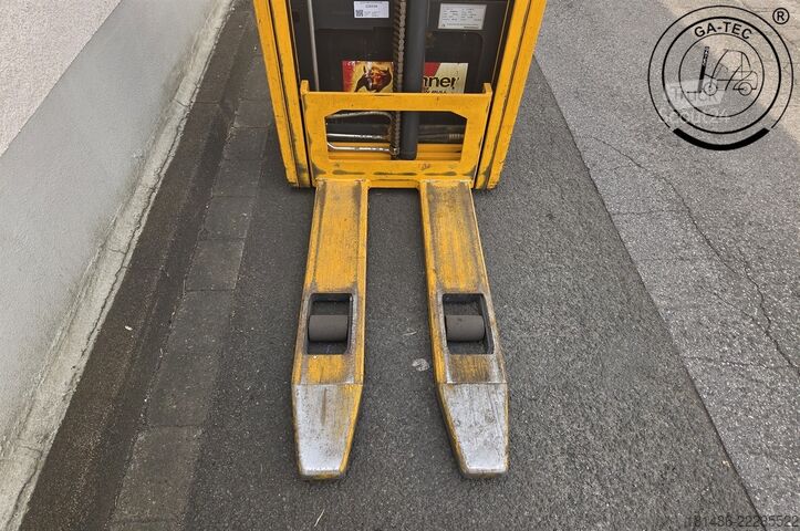 Stivuitor manual Jungheinrich EJC112