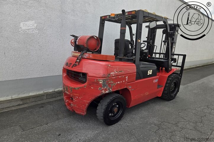 Chariot élévateur GPL Hangcha CPQYD50