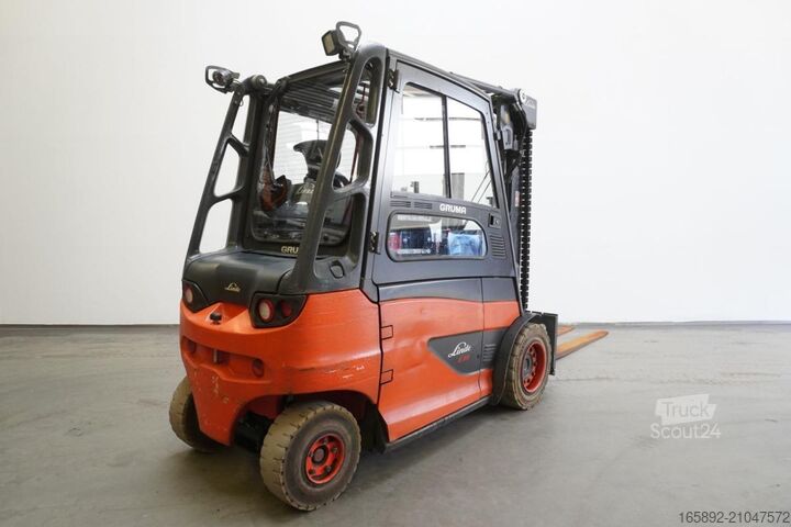 Targonca Linde E 35/600 H 388