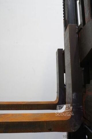 Targonca Linde E 35/600 H 388