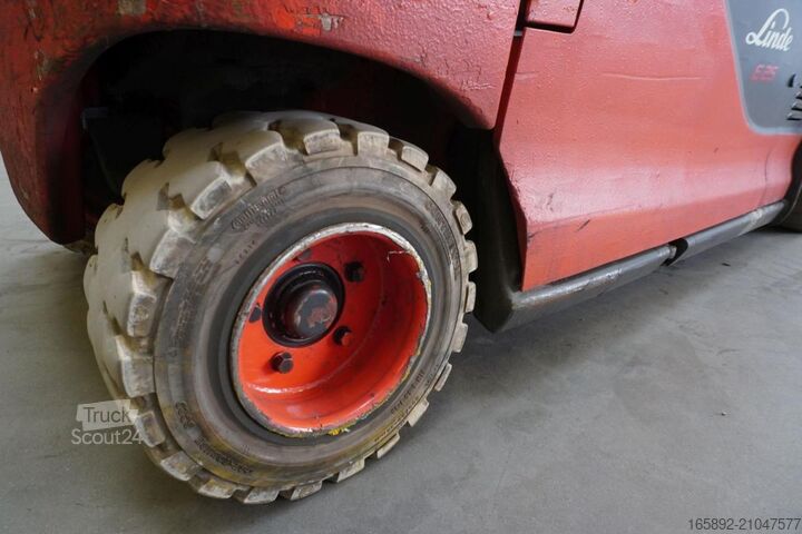 Chariot élévateur Linde E 25/600 HL 387