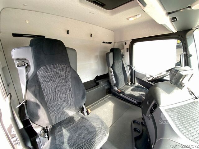 Kamion sa ravnom platformom MERCEDES-BENZ Arocs 2543 6x2| Atlas 332.2E-A6*Funk*erst 48TKM!