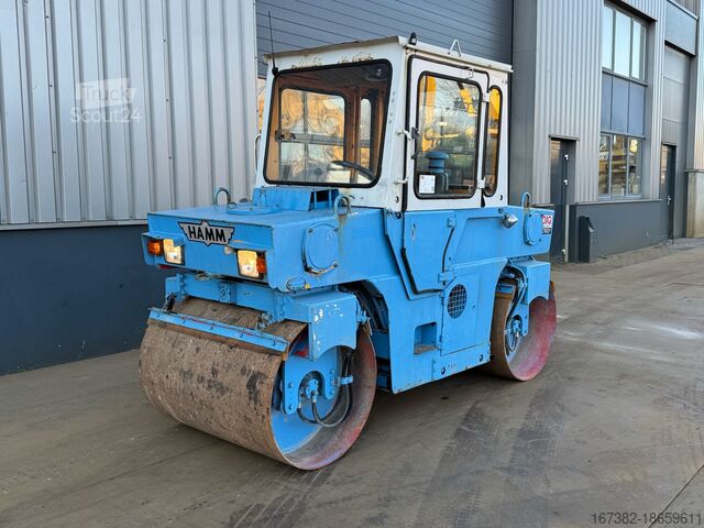 Tandemwalze Hamm DV 3.22 Double Drum