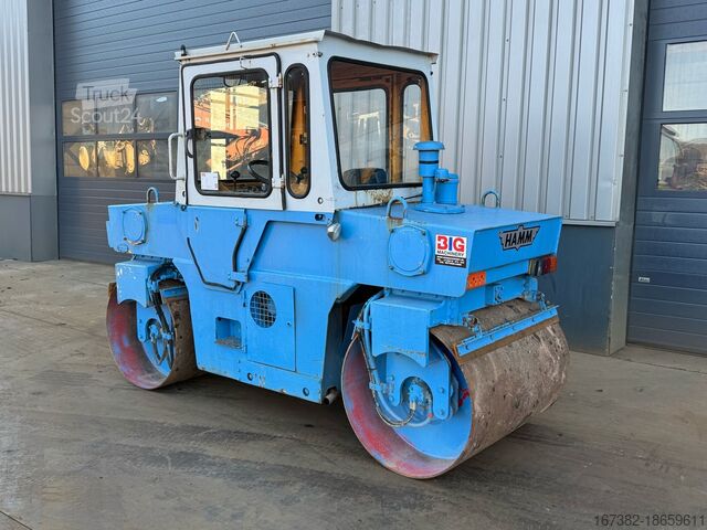 Tandemwalze Hamm DV 3.22 Double Drum