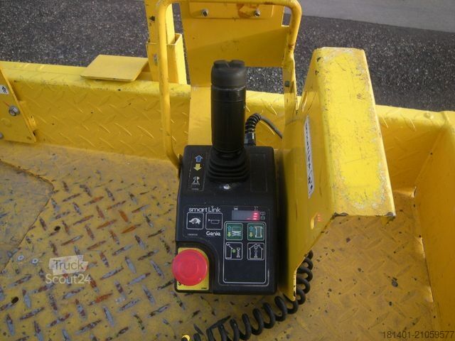 Piattaforma di lavoro GENIE GS 1330, Genie mit neuen Batterien, 5,9 m